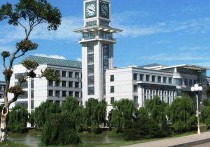 中南财经政法大学排名 财经类大学排名100